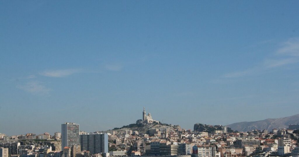 Marchand de biens 13011 Marseille : prix et rendement 2026 — illustration
